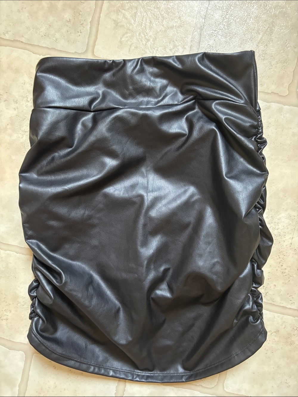 Halara Faux Leather Ruched Mini Skirt Skort - Tummy Control - Black Small - Picture 4 of 8
